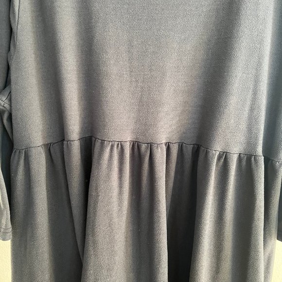 Ice Silk Size 3XL Gray Flared Sleeve Round Neck Peplum Knitted Mini Dress - Picture 7 of 10